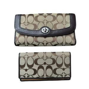 Coach Khaki Park Signature Turnlock Checkbook Wallet